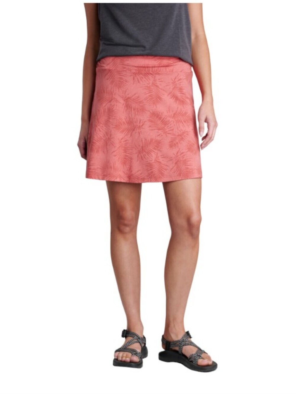 Kuhl SKYLA SKIRT Dark Dahlia Size Large Workout Athleisure Performance EUC